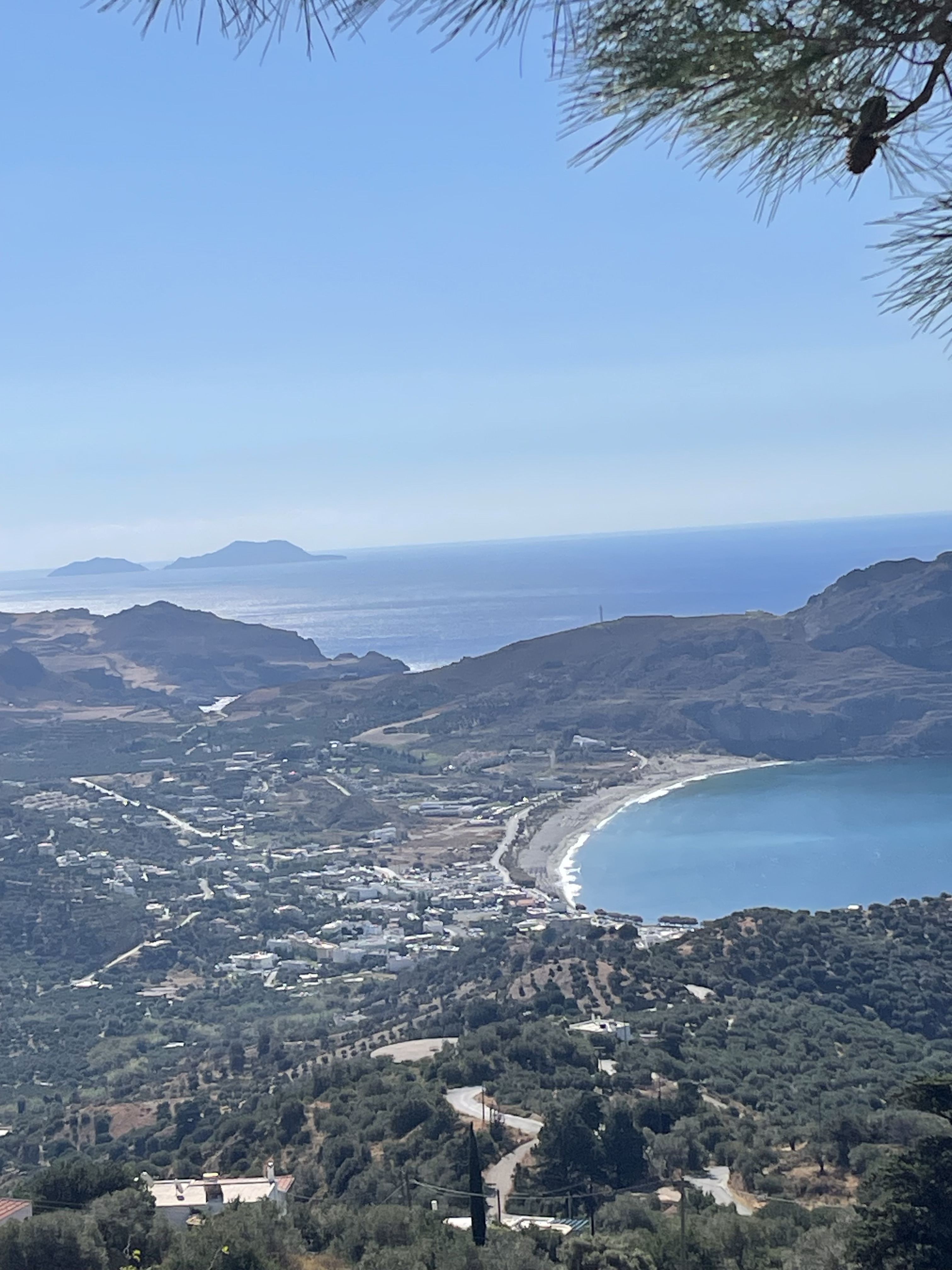 Der Blick von Sellia auf den Strand von Plakias auf Kreta