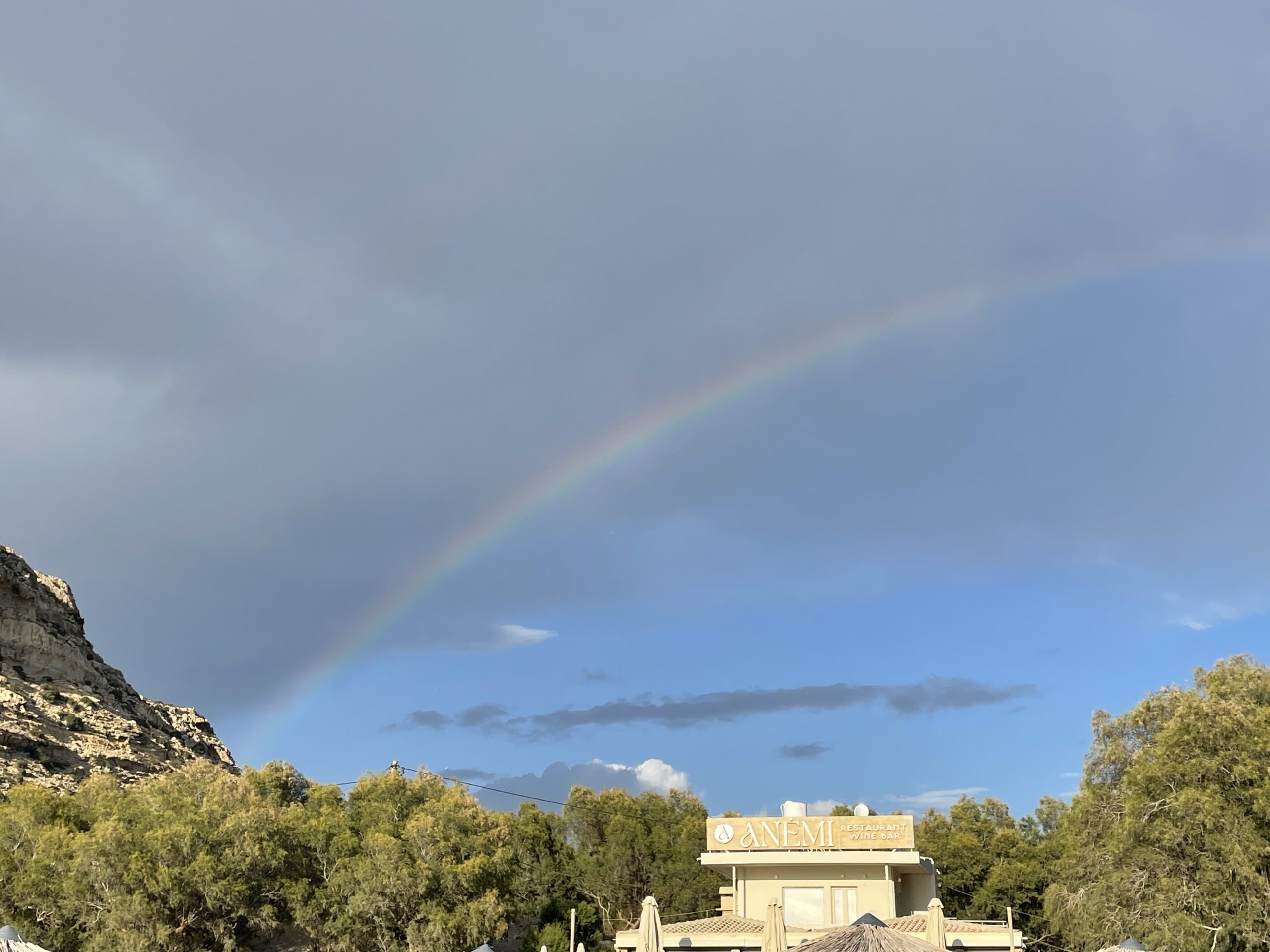 Regenbogen über Matala